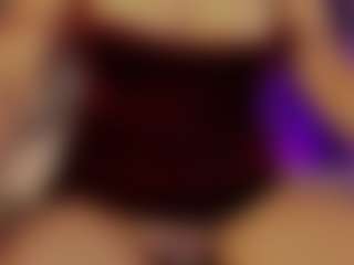 Renatta Cruz's Live Sex Cam Show