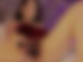 Renatta Cruz's Live Sex Cam Show