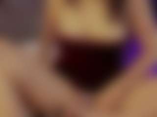 Renatta Cruz's Live Sex Cam Show