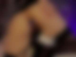 Renatta Cruz's Live Sex Cam Show