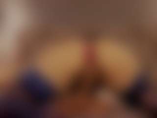 Renatta Cruz's Live Sex Cam Show