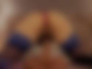 Renatta Cruz's Live Sex Cam Show
