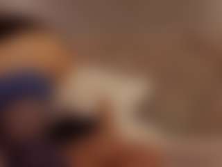 Renatta Cruz's Live Sex Cam Show