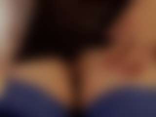 Renatta Cruz's Live Sex Cam Show