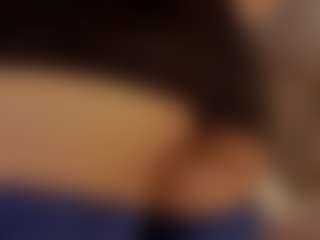 Renatta Cruz's Live Sex Cam Show