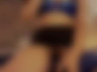 Live cam show with Renatta Cruz - Dirty Talk on Camsoda