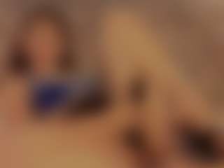 Renatta Cruz's Live Sex Cam Show