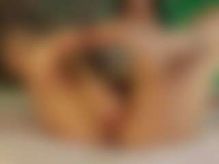Renatta Cruz's Live Sex Cam Show