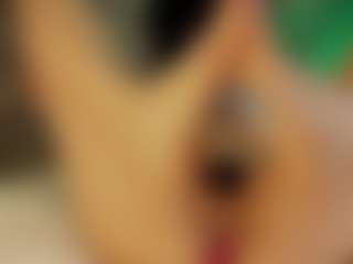Renatta Cruz's Live Sex Cam Show