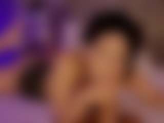 Renatta Cruz's Live Sex Cam Show