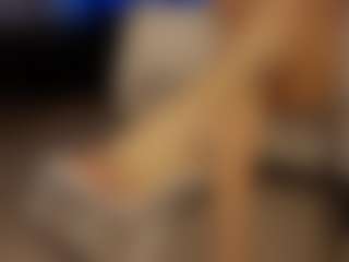 Renatta Cruz's Live Sex Cam Show