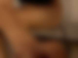 Renatta Cruz's Live Sex Cam Show