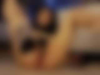 Renatta Cruz's Live Sex Cam Show