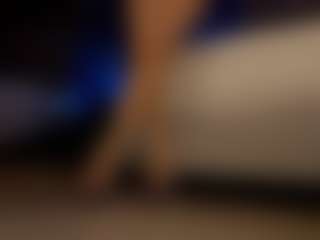 Renatta Cruz's Live Sex Cam Show