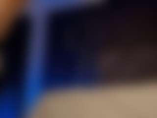 Live cam show with Renatta Cruz - Fingers on Hubzter Live