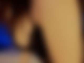 Renatta Cruz's Live Sex Cam Show