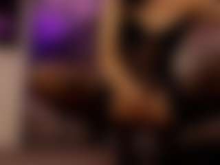 Renatta Cruz's Live Sex Cam Show