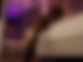 Renatta Cruz's Live Sex Cam Show