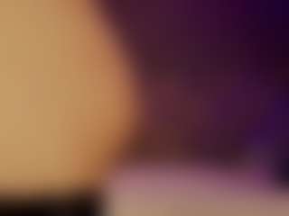 Renatta Cruz's Live Sex Cam Show