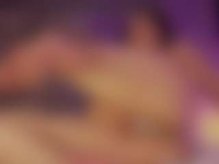 Renatta Cruz's Live Sex Cam Show