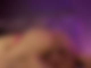 Renatta Cruz's Live Sex Cam Show