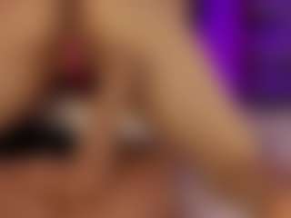 Renatta Cruz's Live Sex Cam Show