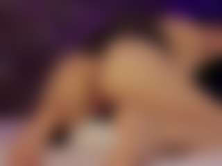 Live cam show with Renatta Cruz - Toys on fapnchat
