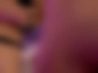 Renatta Cruz's Live Sex Cam Show