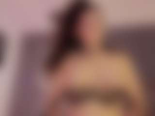 Renatta Cruz's Live Sex Cam Show