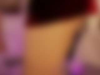 Live cam show with Renatta Cruz - Footjob on Camsoda