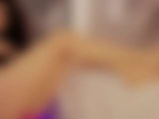 Renatta Cruz's Live Sex Cam Show