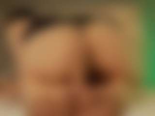 Renatta Cruz's Live Sex Cam Show