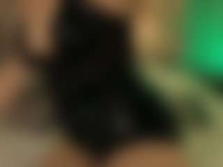 Live cam show with Renatta Cruz - Athletic Lush on nudelive.tv