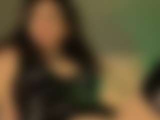 Renatta Cruz's Live Sex Cam Show