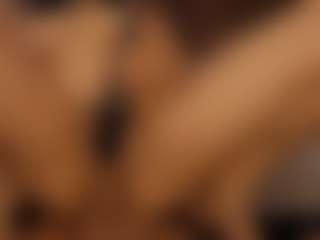 Renatta Cruz's Live Sex Cam Show