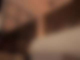 Renatta Cruz's Live Sex Cam Show