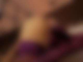Renatta Cruz's Live Sex Cam Show