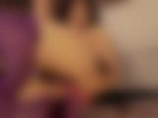 Renatta Cruz's Live Sex Cam Show