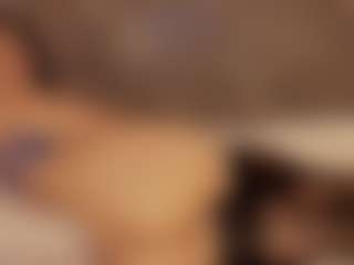 Live cam show with Renatta Cruz - Anal Brown Hair on Camsoda