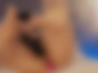 Renatta Cruz's Live Sex Cam Show
