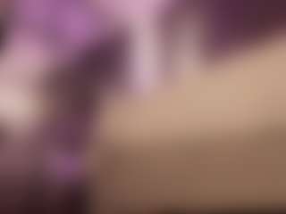 Renatta Cruz's Live Sex Cam Show