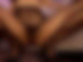 Renatta Cruz's Live Sex Cam Show