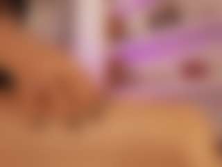 Renatta Cruz's Live Sex Cam Show