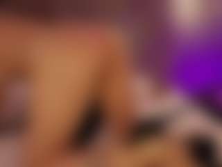 Renatta Cruz's Live Sex Cam Show
