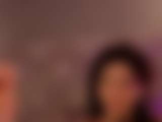 Renatta Cruz's Live Sex Cam Show