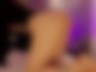 Renatta Cruz's Live Sex Cam Show