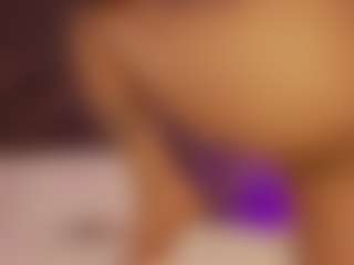 Renatta Cruz's Live Sex Cam Show