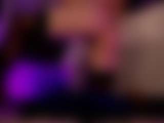 Renatta Cruz's Live Sex Cam Show