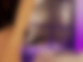 Renatta Cruz's Live Sex Cam Show