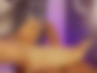 Renatta Cruz's Live Sex Cam Show